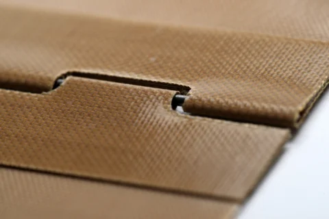 PTFE belt castellated joint